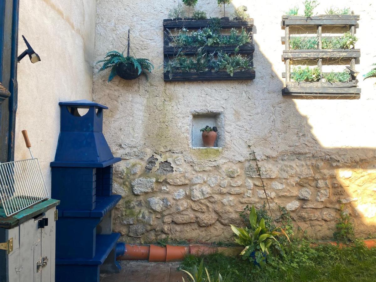 Casa Rural Atelier - Jardin Y Terraza Velliza Luaran gambar